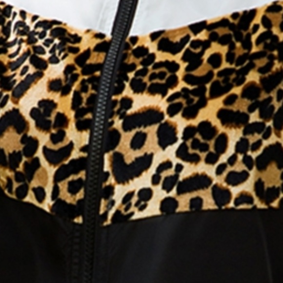 Beautiful Lightweight Leopard Print Wind Jacket - Picture 4 of 9